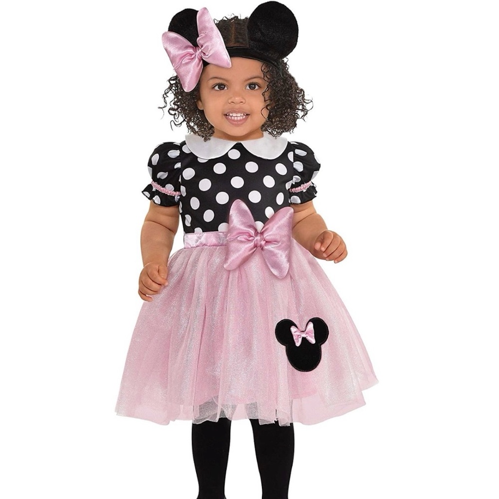 Costume